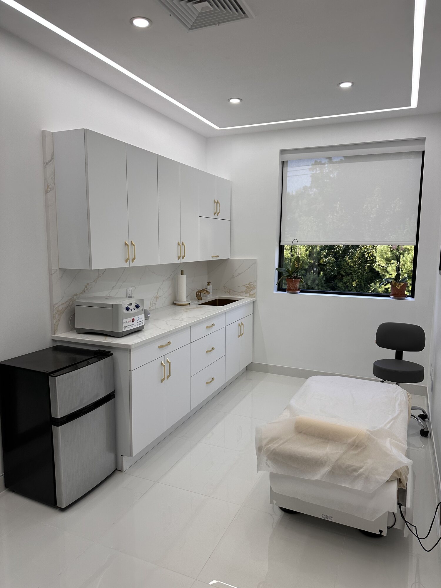A&W treatment room detail
